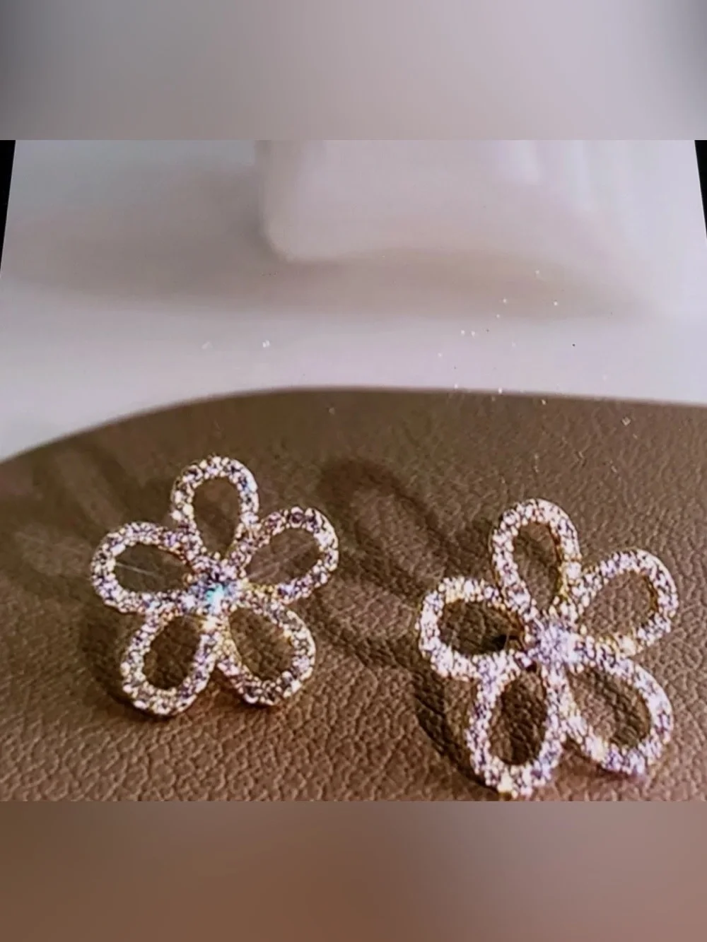 Beginning Boutique Rose Gold Floral Crystal Stud Earrings - Picture 1 of 3